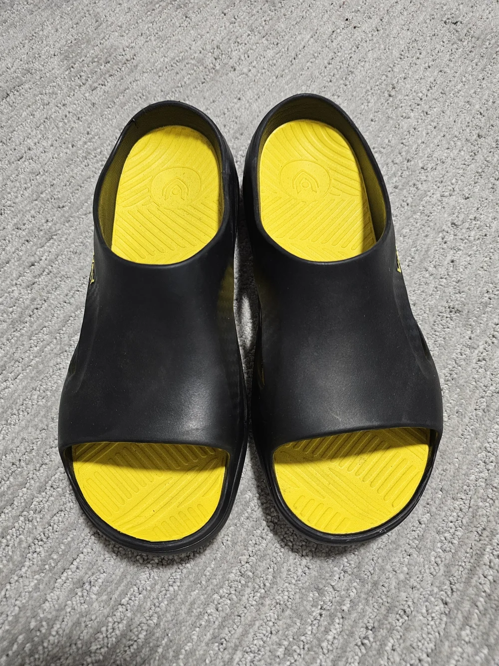 Men’s VKTRY Black & Yellow Slides